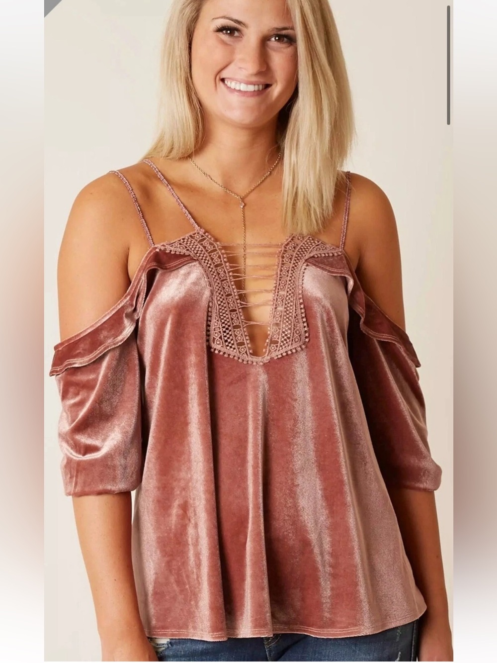 gimmicks by BKE Dusty Rose Velvet Cold-Shoulder Blouse
